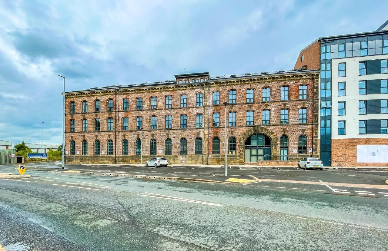 ✰Onpoint - Modern 2 Bed Apartment Close To Centre✰ Leeds  Exterior photo