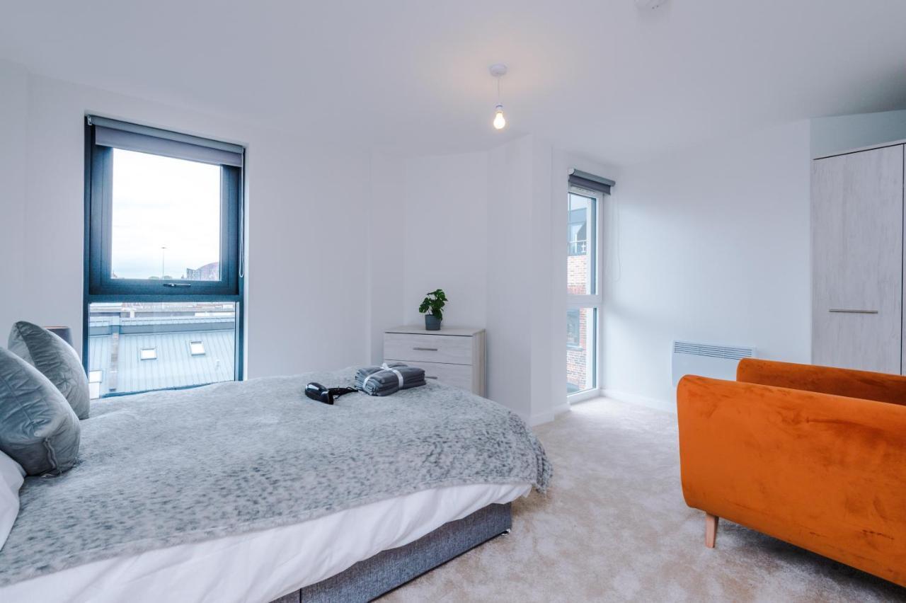 ✰Onpoint - Modern 2 Bed Apartment Close To Centre✰ Leeds  Exterior photo