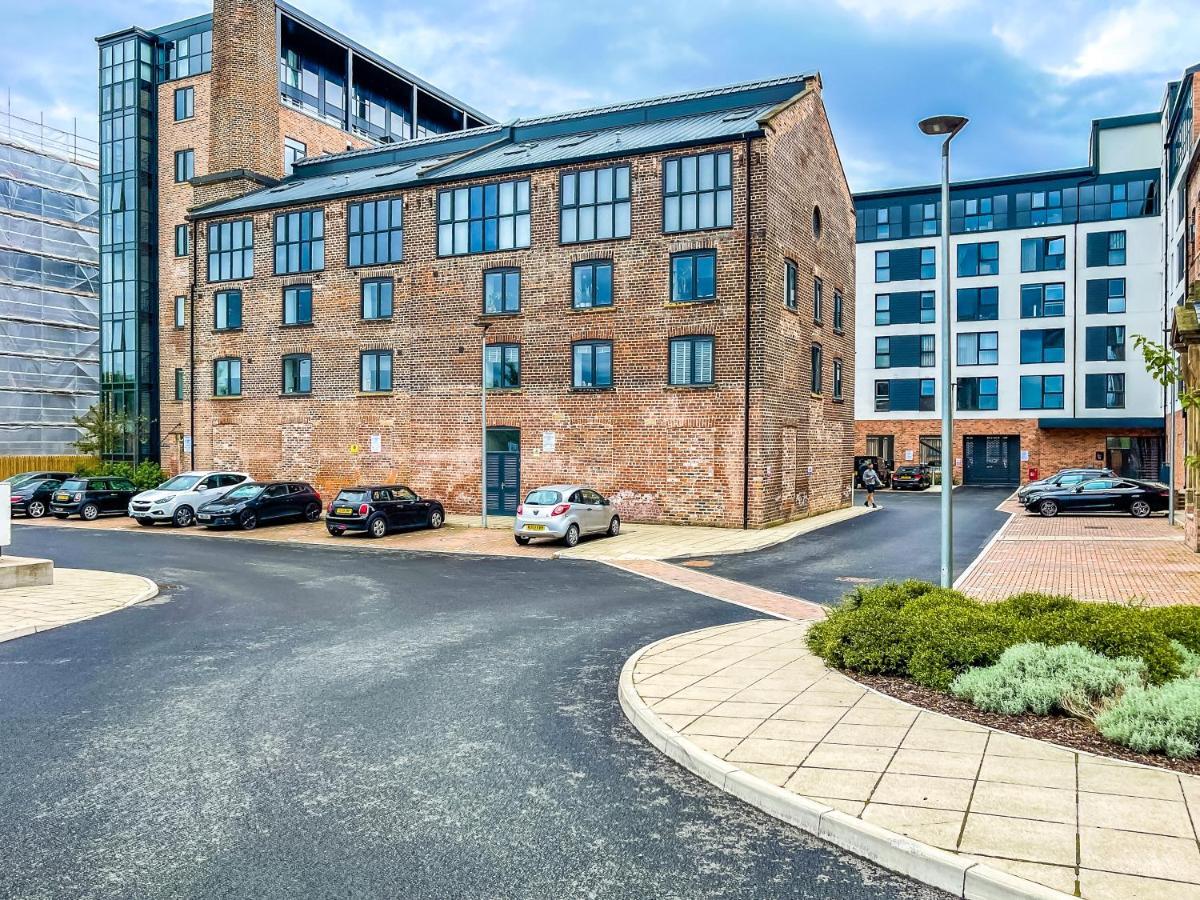 ✰Onpoint - Modern 2 Bed Apartment Close To Centre✰ Leeds  Exterior photo
