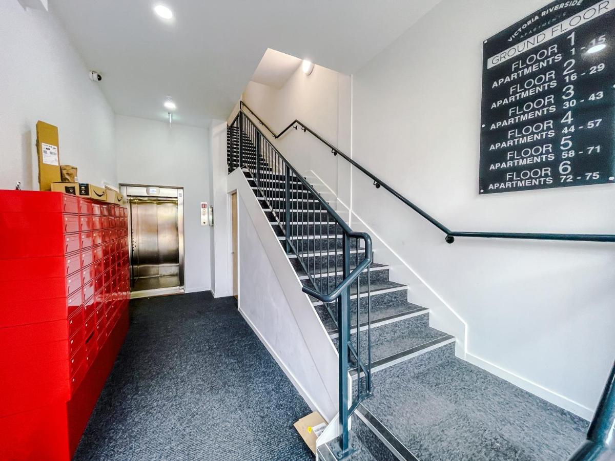✰Onpoint - Modern 2 Bed Apartment Close To Centre✰ Leeds  Exterior photo