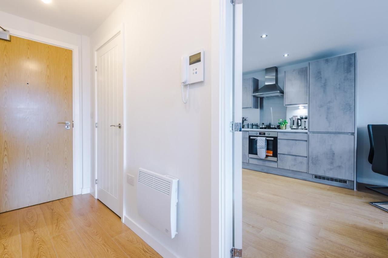 ✰Onpoint - Modern 2 Bed Apartment Close To Centre✰ Leeds  Exterior photo